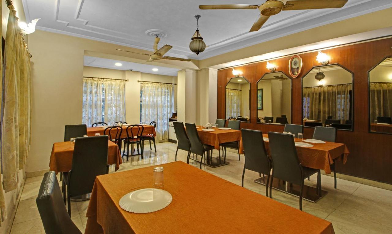 Treebo Mira Inn Calcutta Buitenkant foto